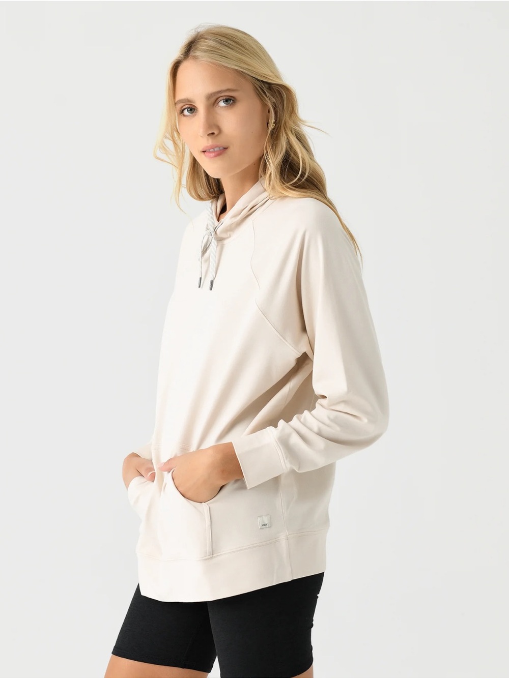 Vuori Woman’s Halo Oversized Hoodie Cream Pullover Hoodie Heathered Milkweed L - Picture 2 of 12